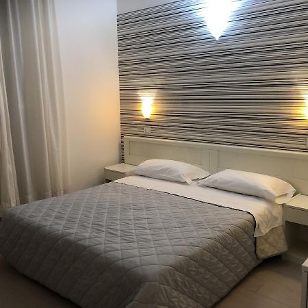 ريميني Hotel Stella Polare المظهر الخارجي الصورة