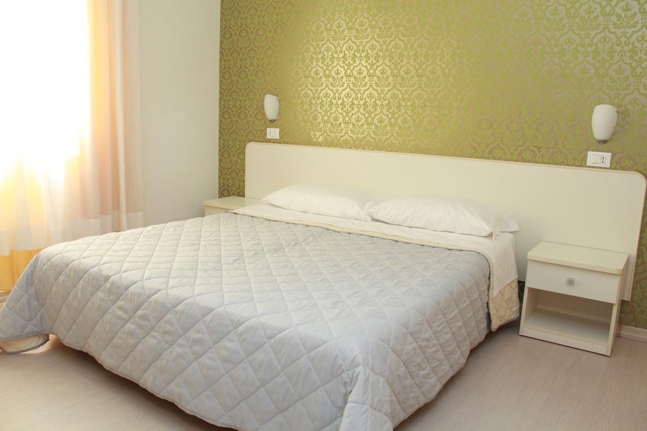 ريميني Hotel Stella Polare المظهر الخارجي الصورة