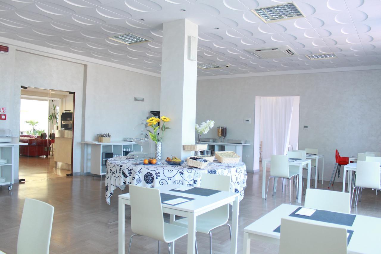 ريميني Hotel Stella Polare المظهر الخارجي الصورة